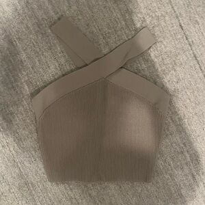 Aritzia Babaton crop top, ribbed